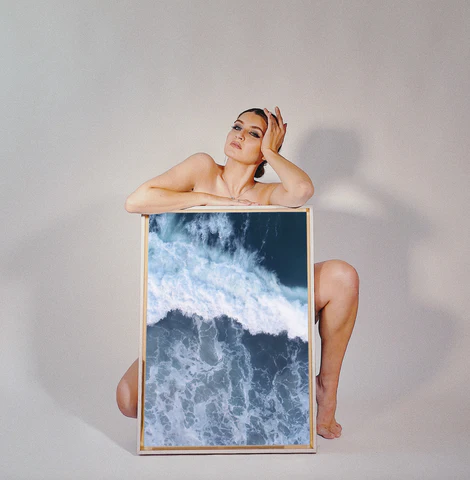 NFT kreatör, drottning av vågor